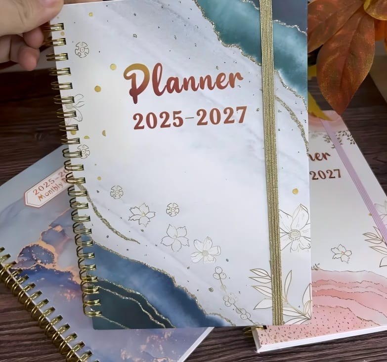 Planner 2025 - 2027 Floral