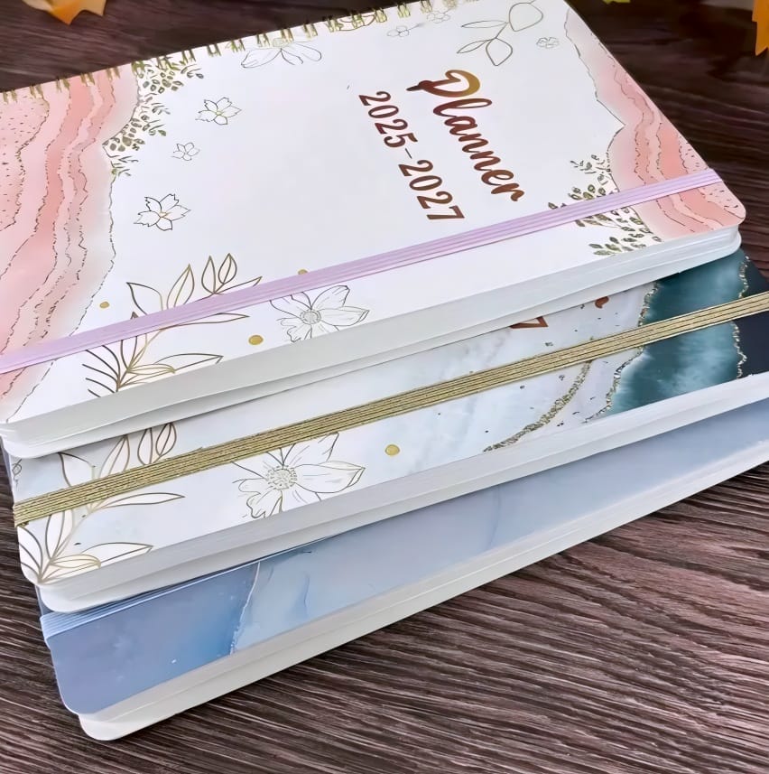 Planner 2025 - 2027 Floral